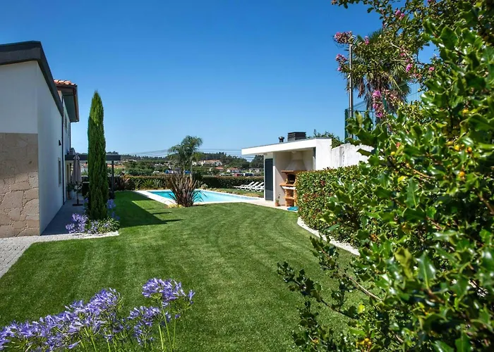 Cosy In Varzea With Private Pool Alpstuga